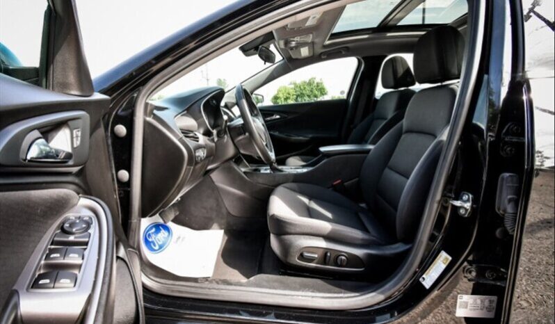 
								2023 Chevrolet Malibu LT Midnight Edition Sunroof full									