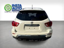 
										2017 Nissan Pathfinder Platinum 4X4 full									