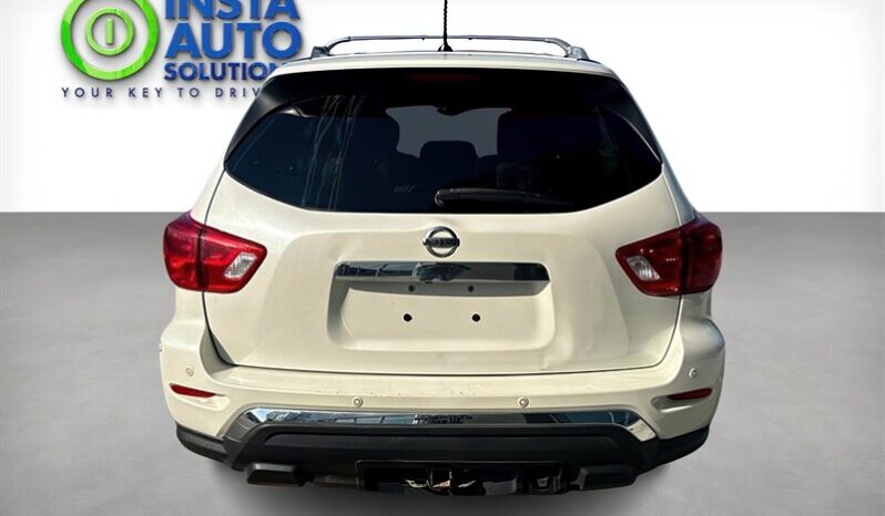 
								2017 Nissan Pathfinder Platinum 4X4 full									