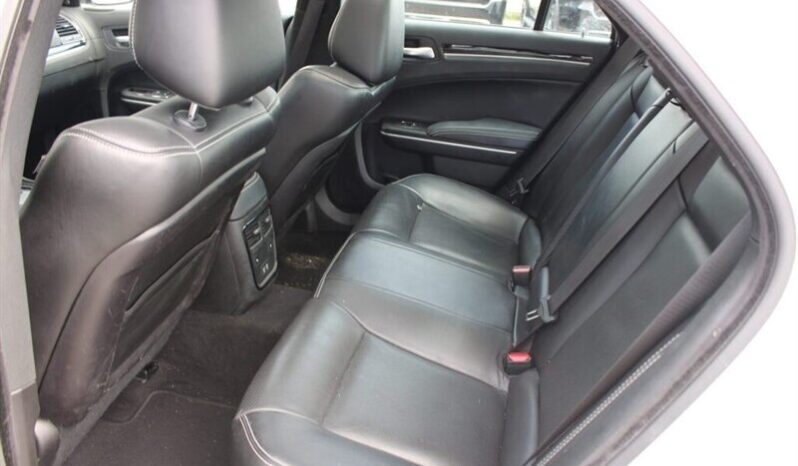 
								2023 Chrysler 300S AWD full									