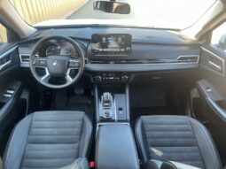 
										2024 Mitsubishi Outlander LE Limited AWD full									