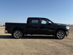 
										2021 Ram 1500 Big Horn Crew Cab 4×4 5.7L Hemi full									