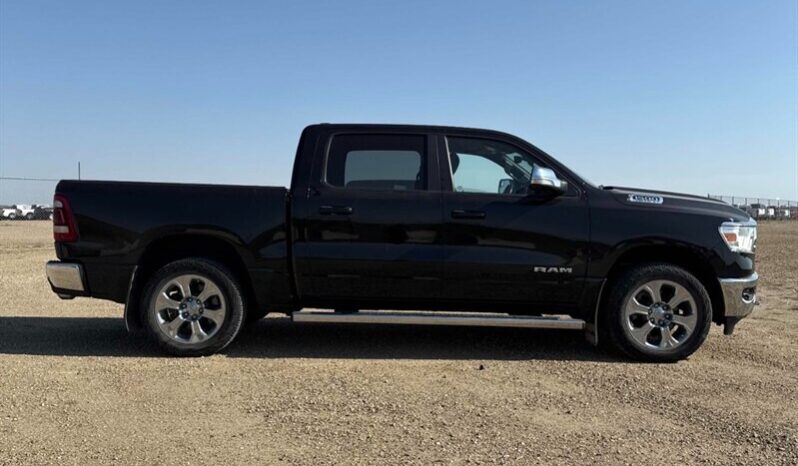 
								2021 Ram 1500 Big Horn Crew Cab 4×4 5.7L Hemi full									