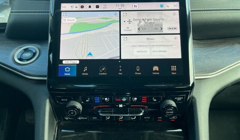 
								2023 Jeep Grand Cherokee Limited Black Pack 4×4 full									
