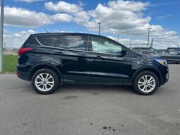 
										2019 Ford Escape SE AWD full									