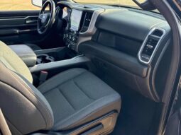 
										2021 Ram 1500 Big Horn Crew Cab 4×4 5.7L Hemi full									