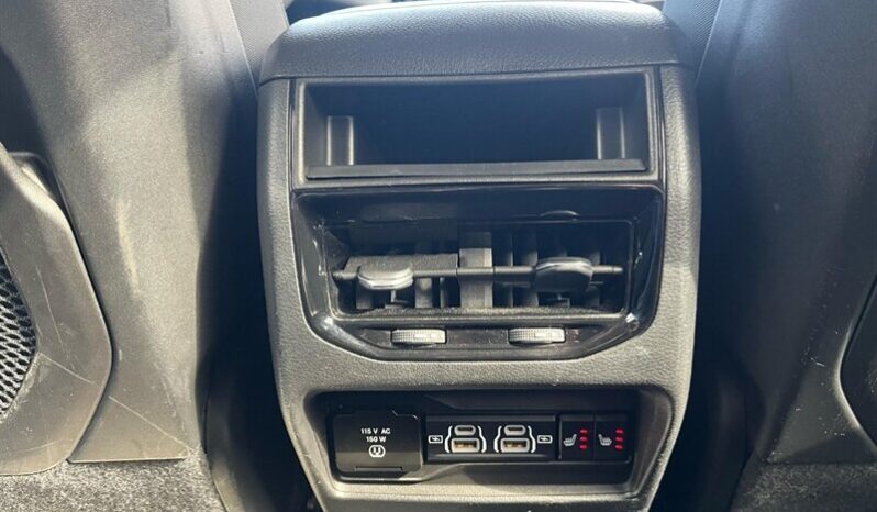 
								2023 Jeep Grand Cherokee Limited Black Pack 4×4 full									