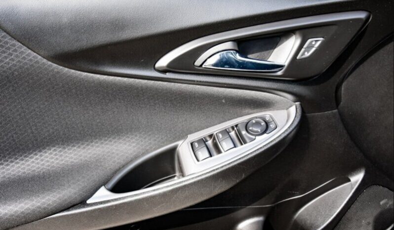 
								2023 Chevrolet Malibu LT Midnight Edition Sunroof full									