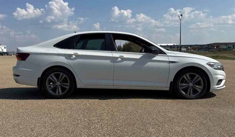 
								2019 Volkswagen Jetta Highline full									