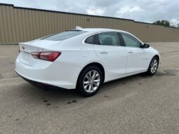 
										2021 Chevrolet Malibu LT full									