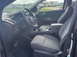 
										2019 Ford Escape SE AWD full									