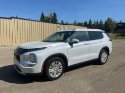 2024 Mitsubishi Outlander LE Limited AWD