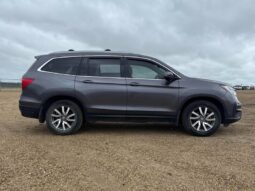 
										2019 Honda Pilot EX AWD full									