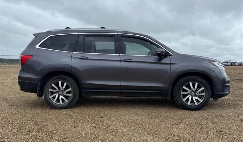 
								2019 Honda Pilot EX AWD full									