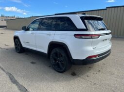 
										2023 Jeep Grand Cherokee Limited Black Pack 4×4 full									