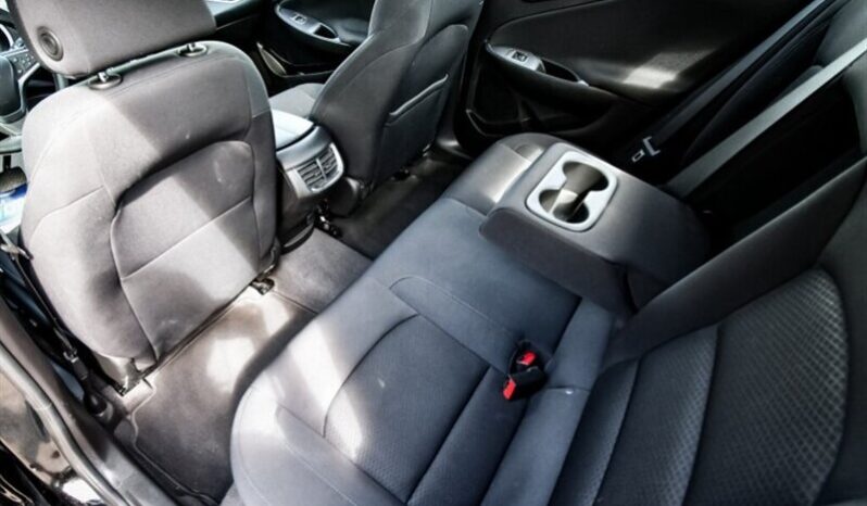 
								2023 Chevrolet Malibu LT Midnight Edition Sunroof full									