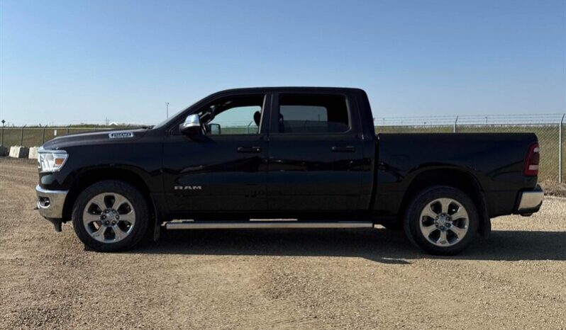 
								2021 Ram 1500 Big Horn Crew Cab 4×4 5.7L Hemi full									