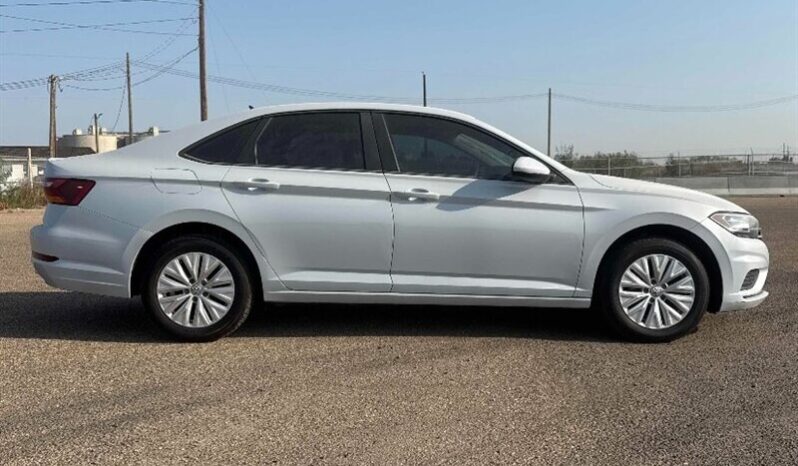 
								2019 VW Jetta Comfortline full									