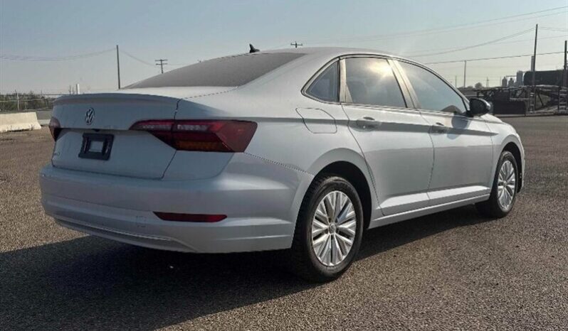 
								2019 VW Jetta Comfortline full									