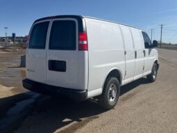 
										2019 Chevrolet Express 2500 Cargo Van full									