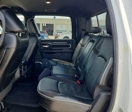 
								2022 Ram 3500 Laramie Diesel Sporet Crew Cab 4×4 full									