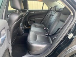 
										2023 Chrysler 300 Touring L full									