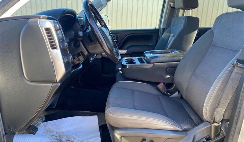 
								2018 Chev Silverado 1500 LT Crew Cab 4×4 5.3L full									