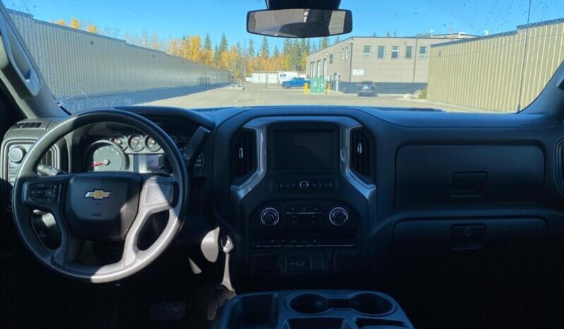 
								2022 Chevrolet Silverado 1500 Custom Crew Cab 4×4 full									