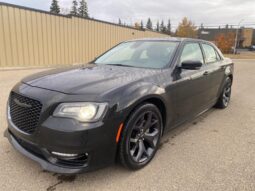 2023 Chrysler 300 Touring L