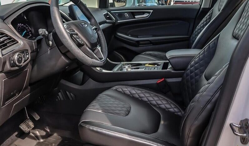 
								2024 Ford Edge Titanium Sunroof AWD full									