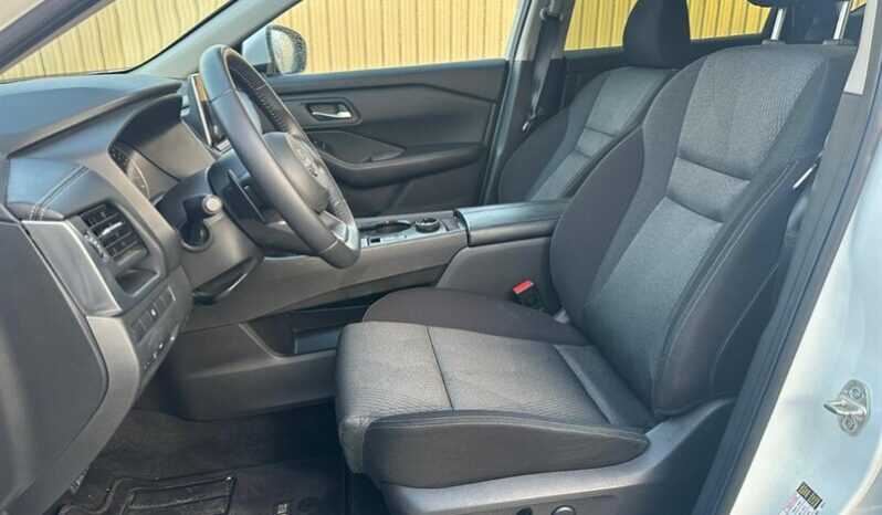 
								024 Nissan Rogue SV Premium AWD Moonroof full									