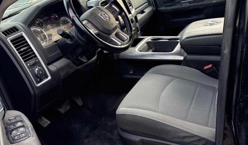 
								2021 Ram 1500 SLT Crew Cab 4×4 5.7L Hemi full									