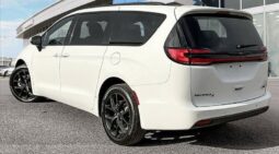 
										2023 Chrysler Pacifica AWD Touring L Sunroof S Package full									