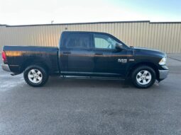 
										2022 Ram 1500 SLT Crew Cab 4×4 5.7L Hemi full									