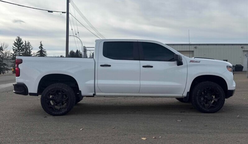 
								2023 Chevrolet Silverado 1500 Custom Trail Boss Z-71 Crew Cab 4×4 5.3L full									