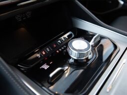 
										2024 Jeep Wagoneer Carbide 4×4 full									