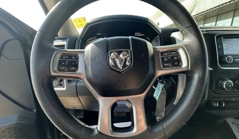 
								2022 Ram 1500 SLT Crew Cab 4×4 5.7L Hemi full									