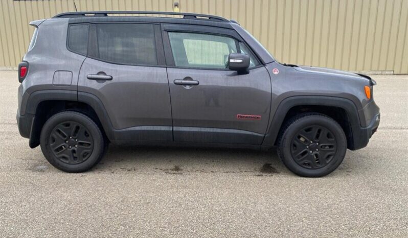 
								2018 Jeep Renegade Trailhawk 4×4 full									
