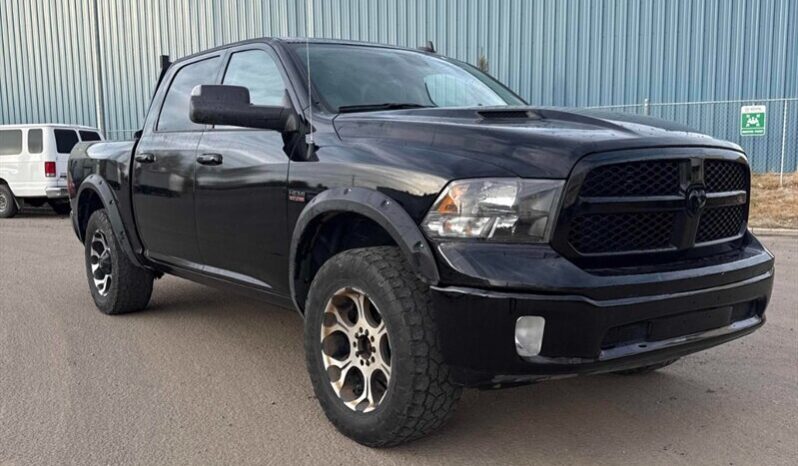 
								2021 Ram 1500 SLT Crew Cab 4×4 5.7L Hemi full									