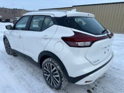 
										2024 Nissan Kicks SV full									