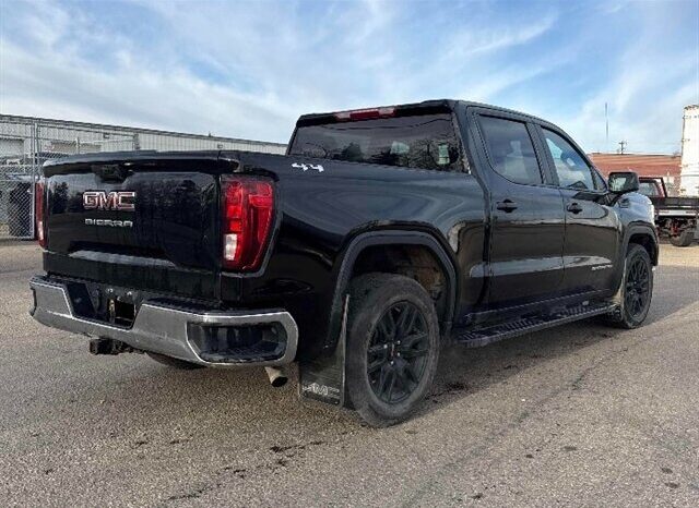 
								2022 GMC Sierra 1500 Pro Crew Cab 4×4 full									