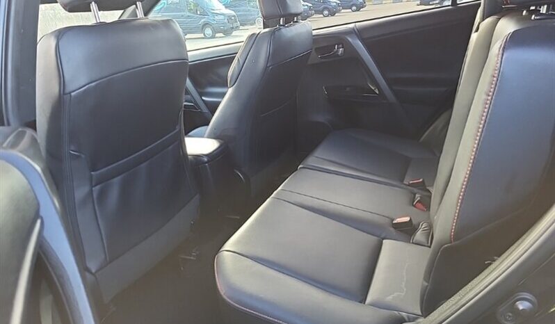 
								2018 Toyota Rav 4 SE AWD full									