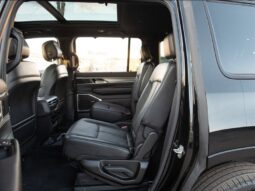 
										2024 Jeep Wagoneer Carbide 4×4 full									