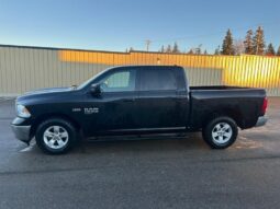 
										2022 Ram 1500 SLT Crew Cab 4×4 5.7L Hemi full									