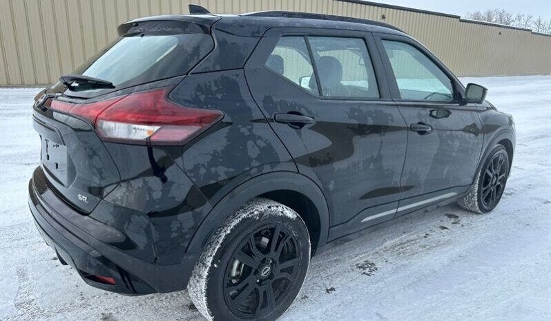 
								2024 Nissan Kicks SR Premium full									