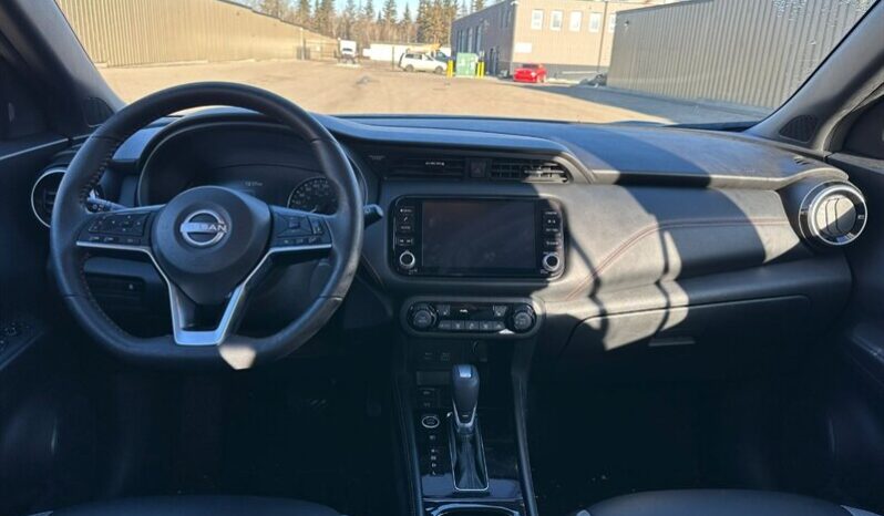 
								2024 Nissan Kicks SR Premium full									