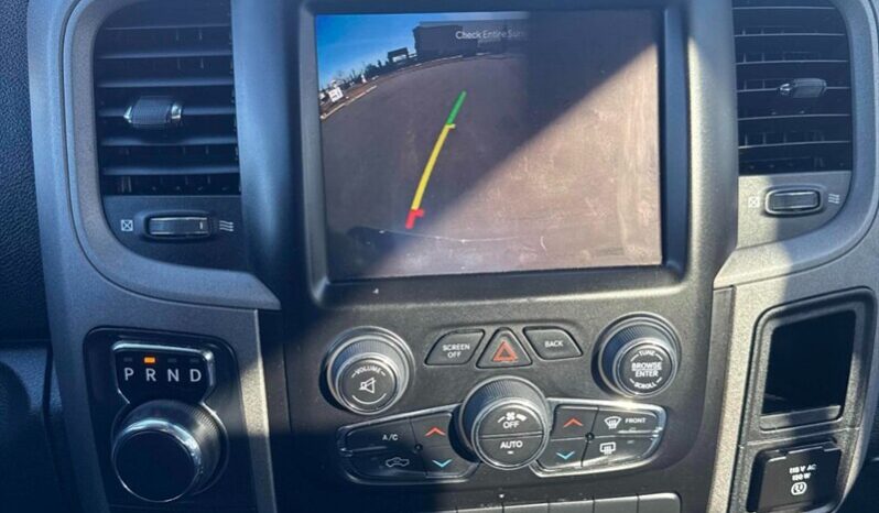 
								2022 Ram 1500 Tradesman SXT Crew Cab 4×4 5.7L Hemi full									