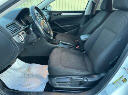 
										2018 Volkswagen Passat 2.0T S full									