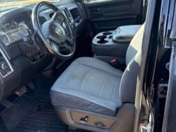 
										2022 Ram 1500 Tradesman SXT Crew Cab 4×4 5.7L Hemi full									