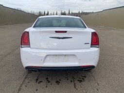 
										2023 Chrysler 300 Touring L full									